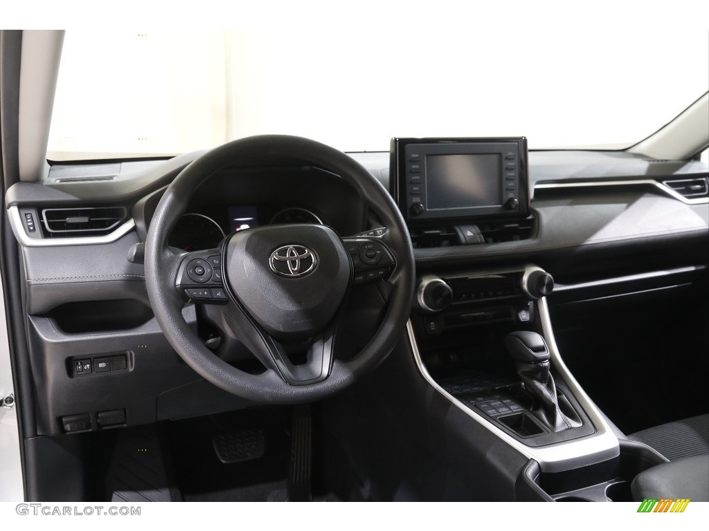 2019 RAV4 LE - Silver Sky Metallic / Black photo #6