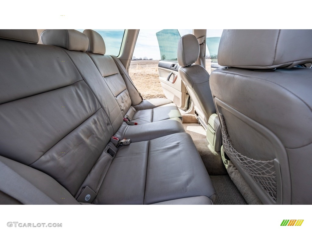 2005 Outback 2.5i Limited Wagon - Champagne Gold Opal / Off Black photo #24