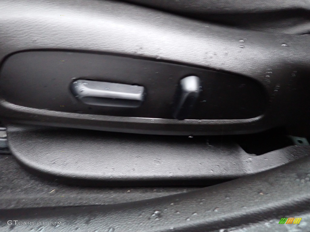 2018 Cruze LT - Satin Steel Gray Metallic / Jet Black photo #25