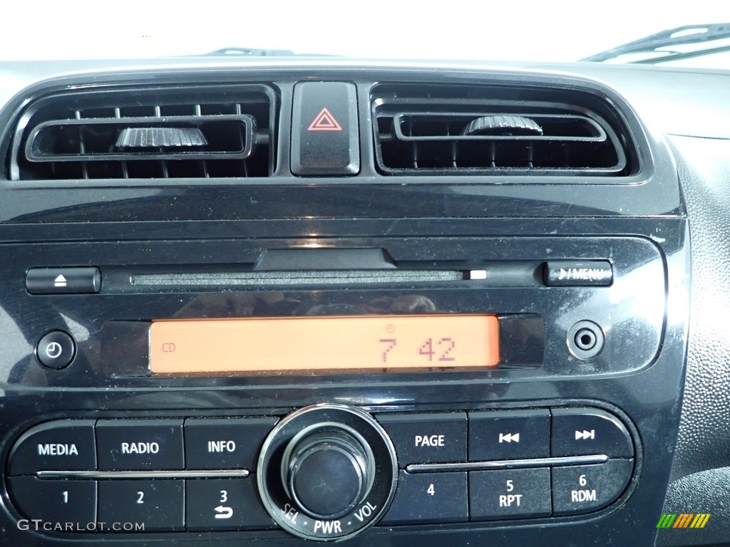 2017 Mitsubishi Mirage ES Audio System Photos
