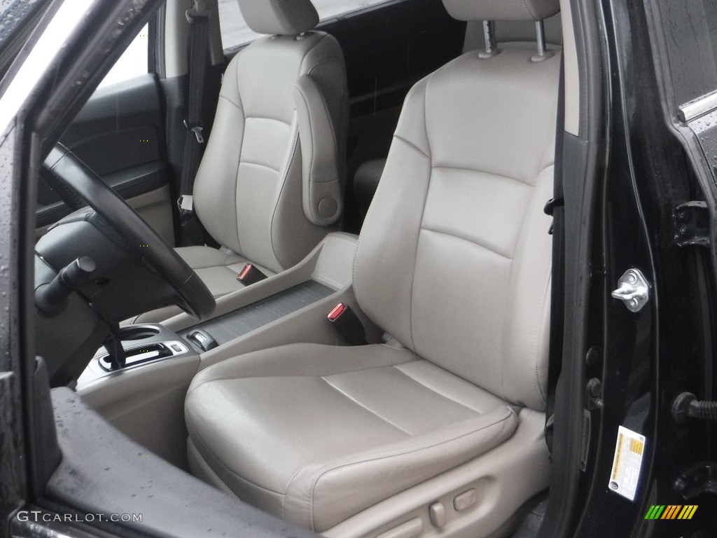 2019 Pilot EX-L AWD - Black Forest Pearl / Beige photo #14