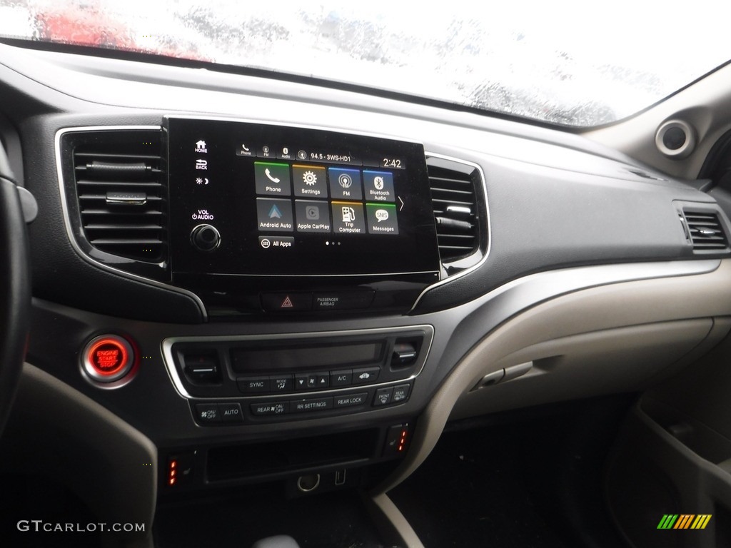 2019 Pilot EX-L AWD - Black Forest Pearl / Beige photo #16