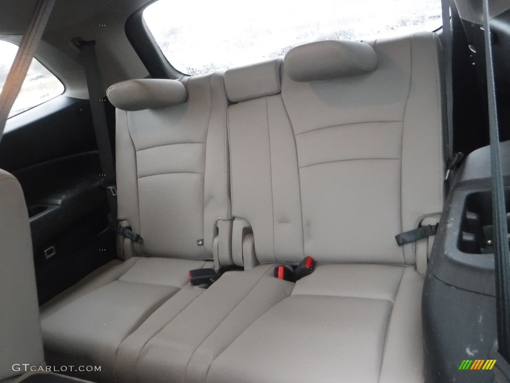 2019 Pilot EX-L AWD - Black Forest Pearl / Beige photo #27