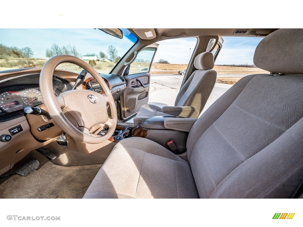 2004 Sequoia SR5 4x4 - Desert Sand Mica / Oak photo #18