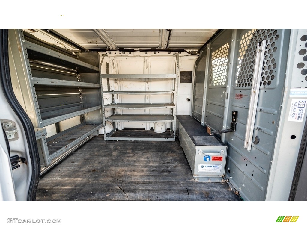 2014 Express 2500 Cargo WT - Summit White / Medium Pewter photo #21