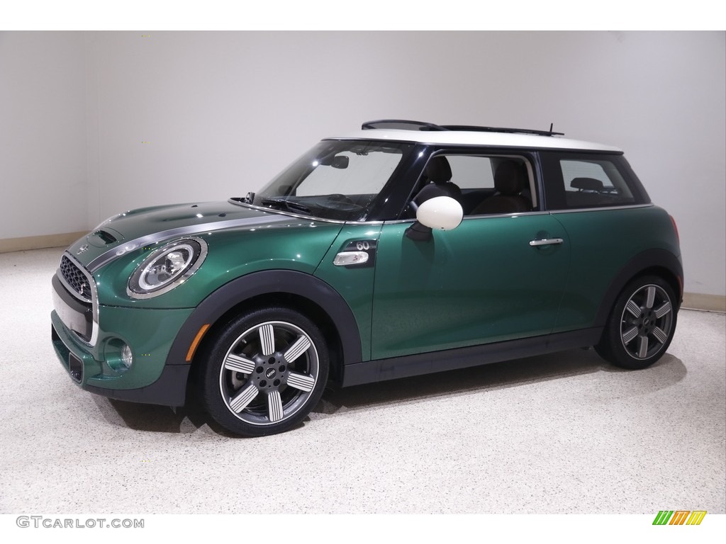 British Racing Green II 2019 Mini Hardtop Cooper S 2 Door Exterior Photo #143763683