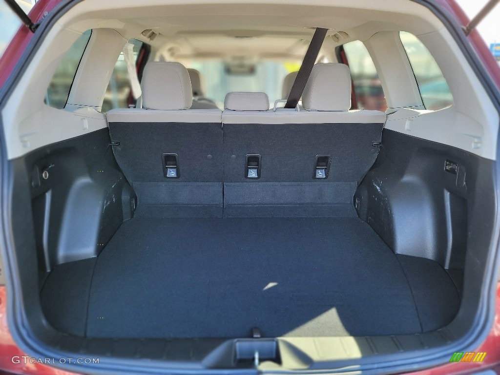 2018 Forester 2.5i Premium - Venetian Red Pearl / Platinum photo #28