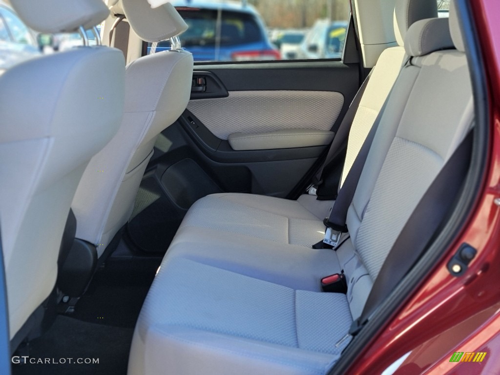 2018 Forester 2.5i Premium - Venetian Red Pearl / Platinum photo #31
