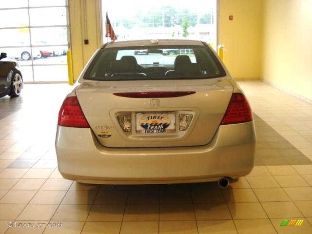 2006 Accord EX-L Sedan - Alabaster Silver Metallic / Black photo #4