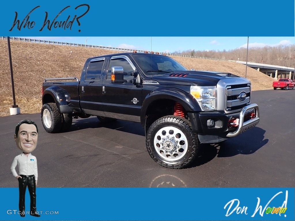 2016 F450 Super Duty Platinum Crew Cab 4x4 - Shadow Black / Black photo #1