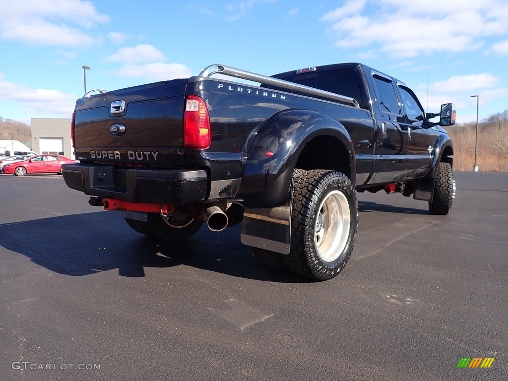 2016 F450 Super Duty Platinum Crew Cab 4x4 - Shadow Black / Black photo #17