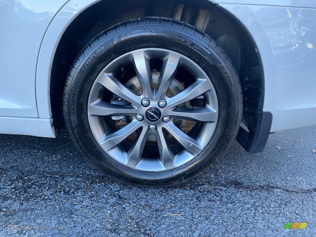 2014 Chrysler 300 S AWD Wheel Photo #143772660