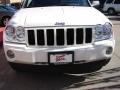 2005 Stone White Jeep Grand Cherokee Laredo 4x4  photo #2