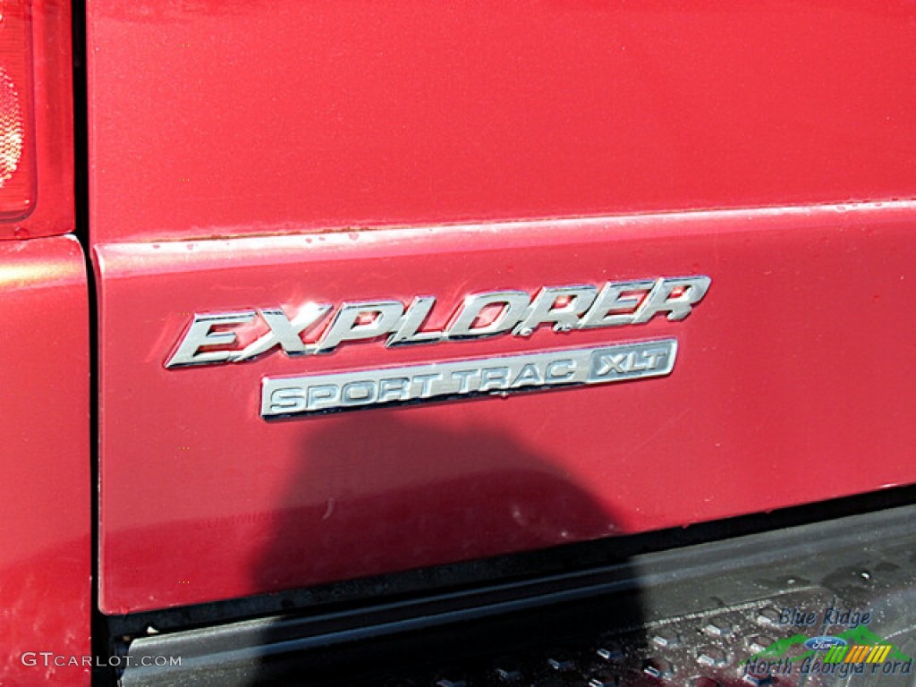 2005 Explorer Sport Trac XLT - Bright Red / Medium Dark Flint photo #26