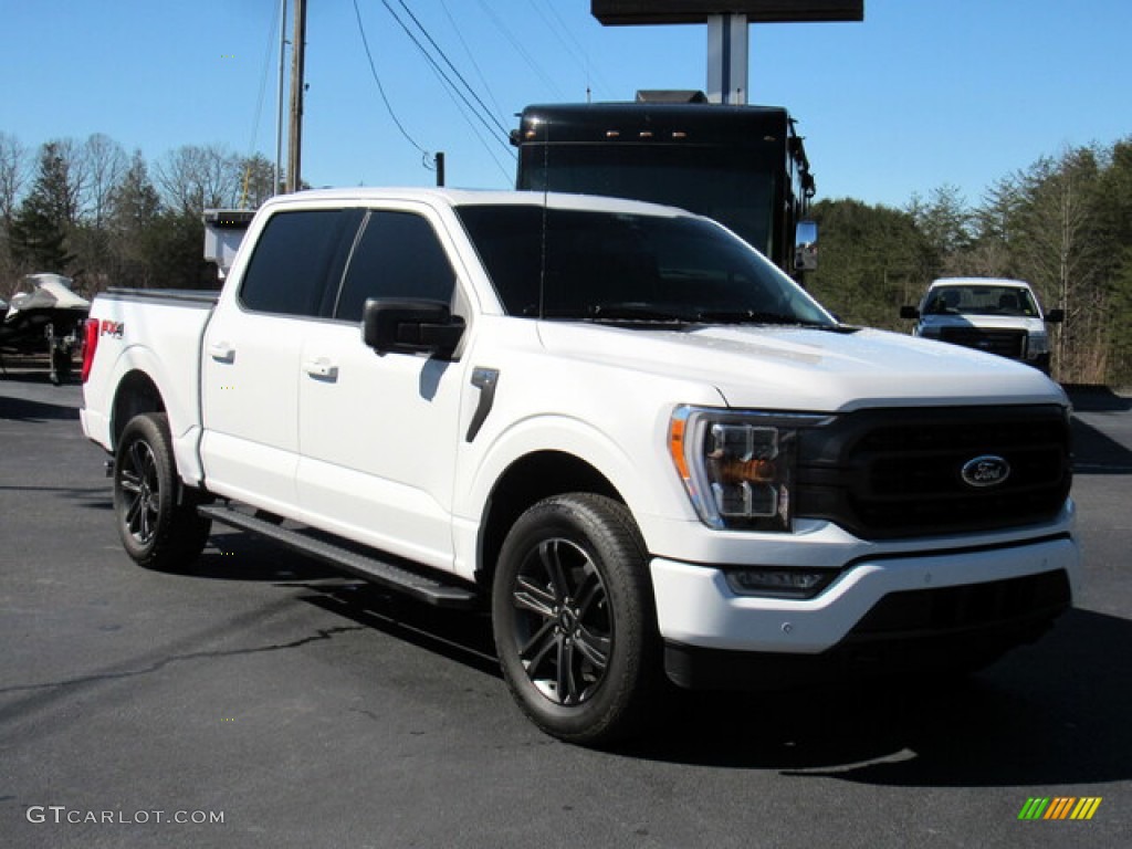 Oxford White 2021 Ford F150 XLT SuperCrew 4x4 Exterior Photo #143775361