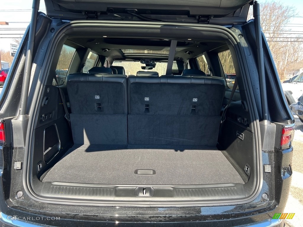 2022 Jeep Wagoneer Series III 4x4 Trunk Photo #143776837