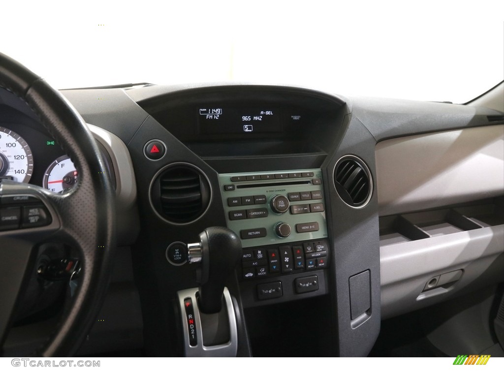 2011 Pilot EX-L 4WD - Polished Metal Metallic / Gray photo #9