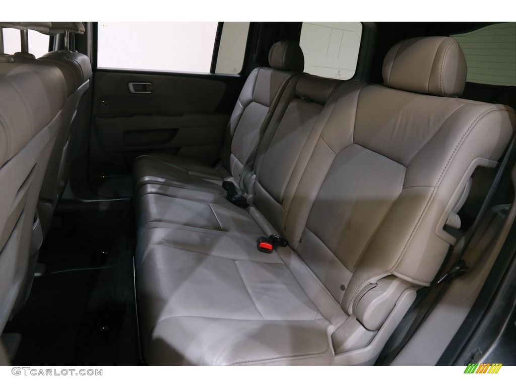 2011 Pilot EX-L 4WD - Polished Metal Metallic / Gray photo #15