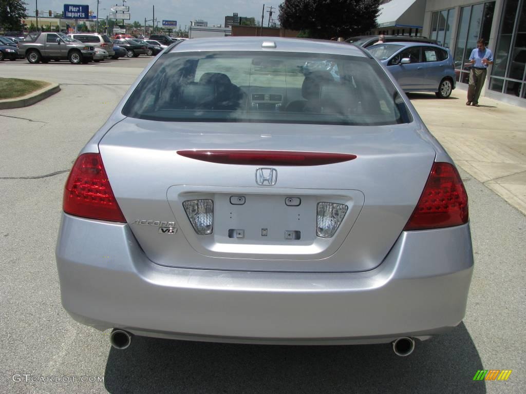 2006 Accord EX-L V6 Sedan - Alabaster Silver Metallic / Gray photo #5