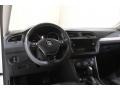 Pure White - Tiguan SE 4Motion Photo No. 6