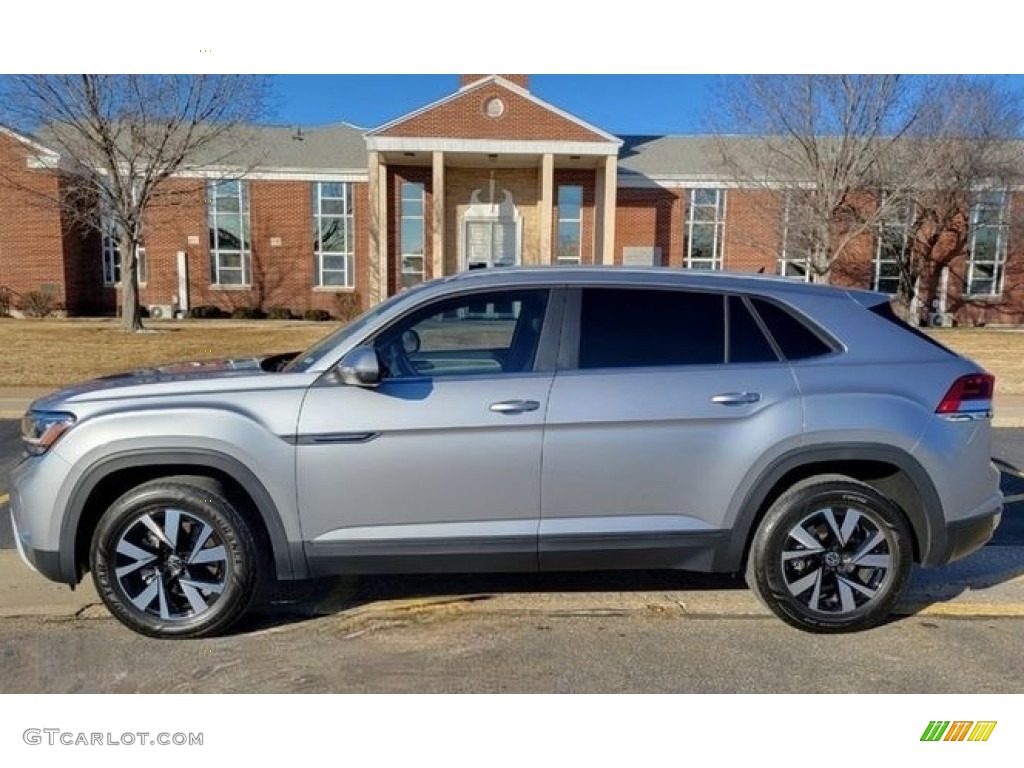 Pyrite Silver Metallic 2021 Volkswagen Atlas Cross Sport SE 4Motion Exterior Photo #143780770