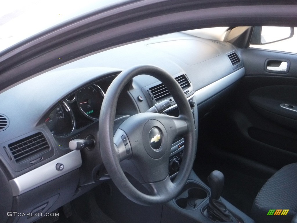 2009 Cobalt LT Sedan - Silver Moss Metallic / Ebony photo #8