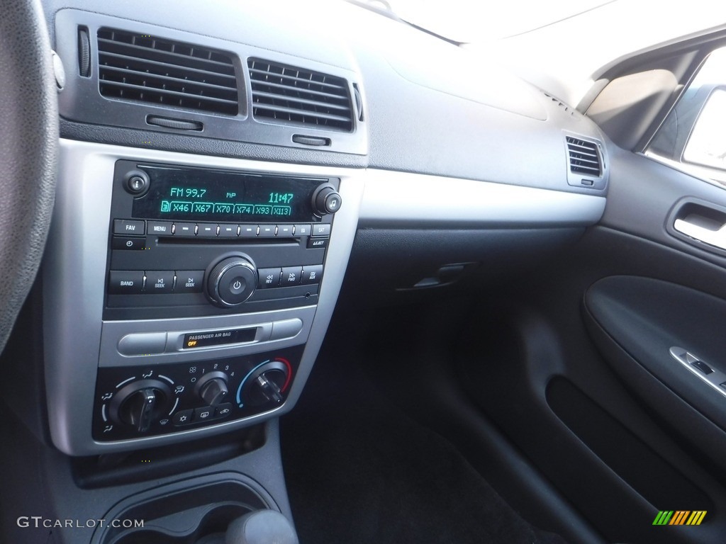 2009 Cobalt LT Sedan - Silver Moss Metallic / Ebony photo #12