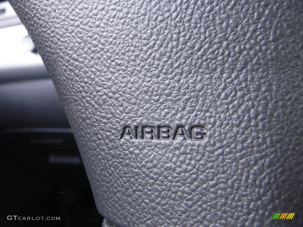 2009 Cobalt LT Sedan - Silver Moss Metallic / Ebony photo #18
