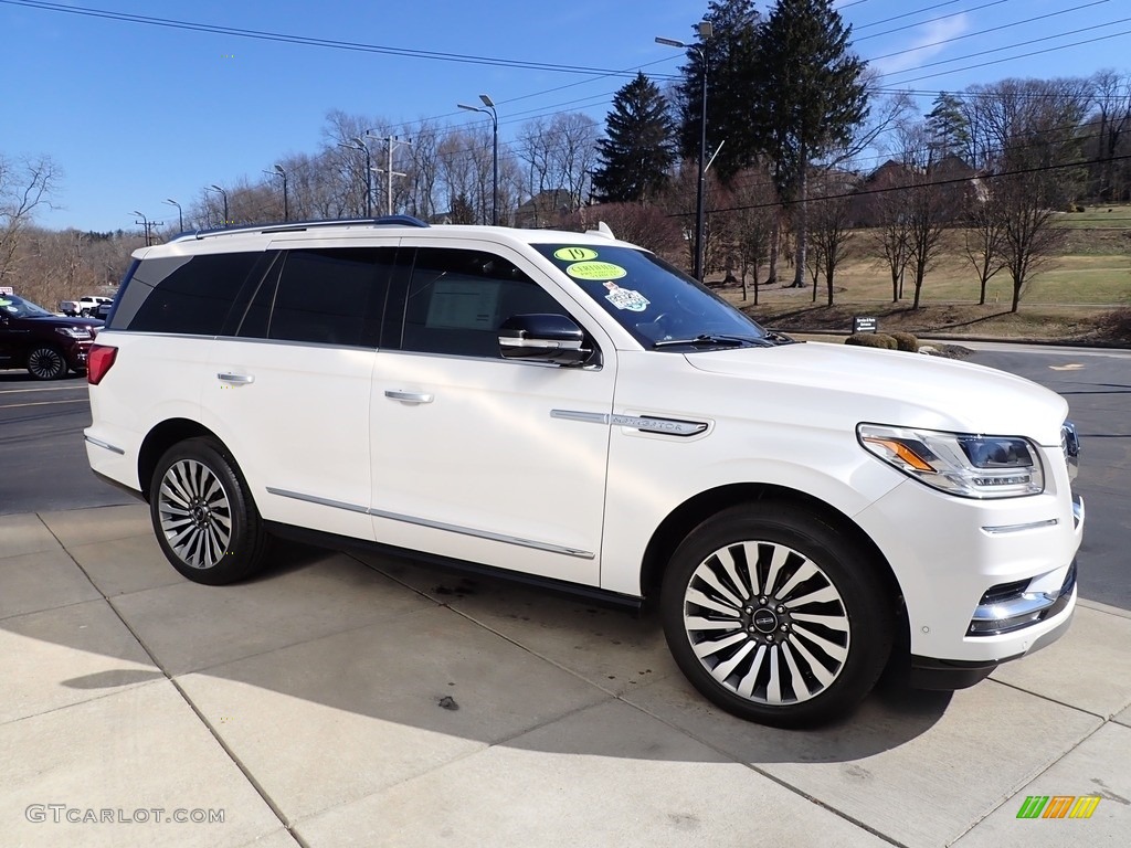 White Platinum Metallic Tri-Coat 2019 Lincoln Navigator Reserve 4x4 Exterior Photo #143783308