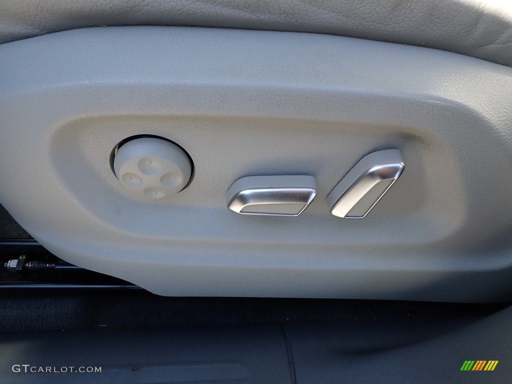 2015 Q5 2.0 TFSI Premium Plus quattro - Florett Silver Metallic / Titanium Gray photo #19