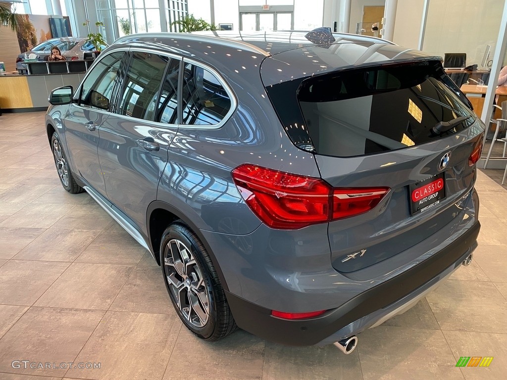 2022 X1 xDrive28i - Storm Bay Metallic / Black photo #2