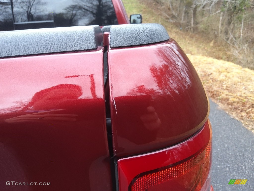 2020 1500 Laramie Crew Cab 4x4 - Delmonico Red Pearl / Black photo #9