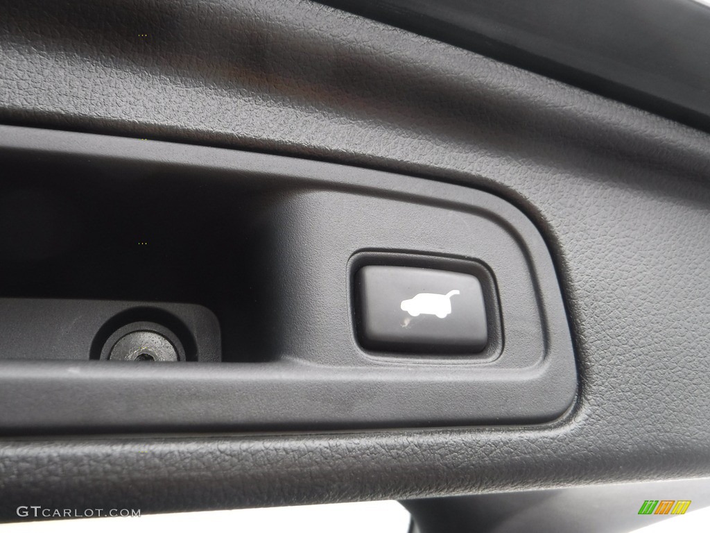 2018 Pilot Elite AWD - Black Forest Pearl / Beige photo #36