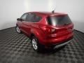 Ruby Red - Escape SE 4WD Photo No. 12