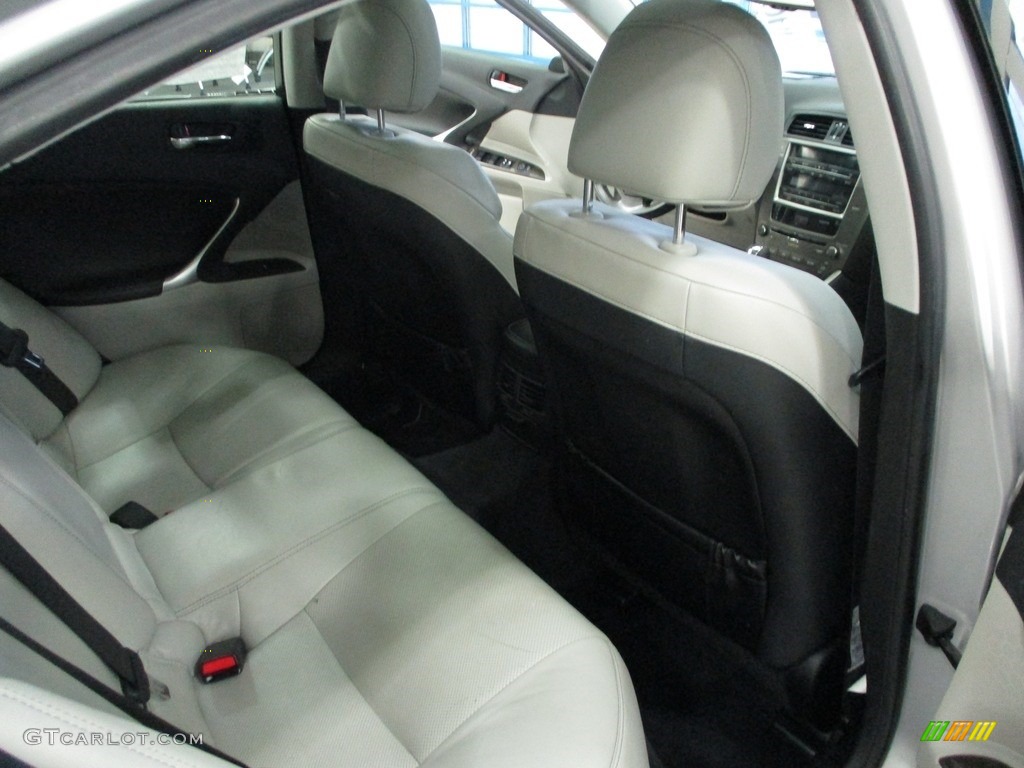 2009 IS 250 AWD - Tungsten Pearl / Light Gray photo #19