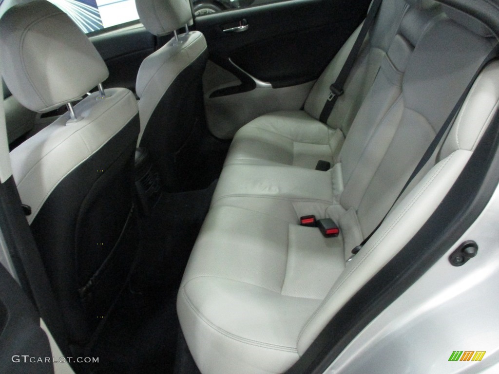 2009 IS 250 AWD - Tungsten Pearl / Light Gray photo #25