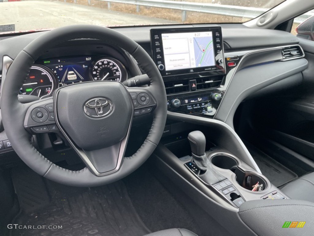 2022 Toyota Camry XSE Hybrid Dashboard Photos