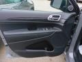 Sting-Gray - Grand Cherokee Laredo X 4x4 Photo No. 14
