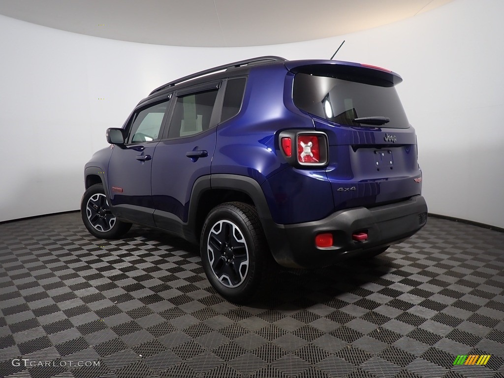 2017 Renegade Trailhawk 4x4 - Jetset Blue / Black photo #13