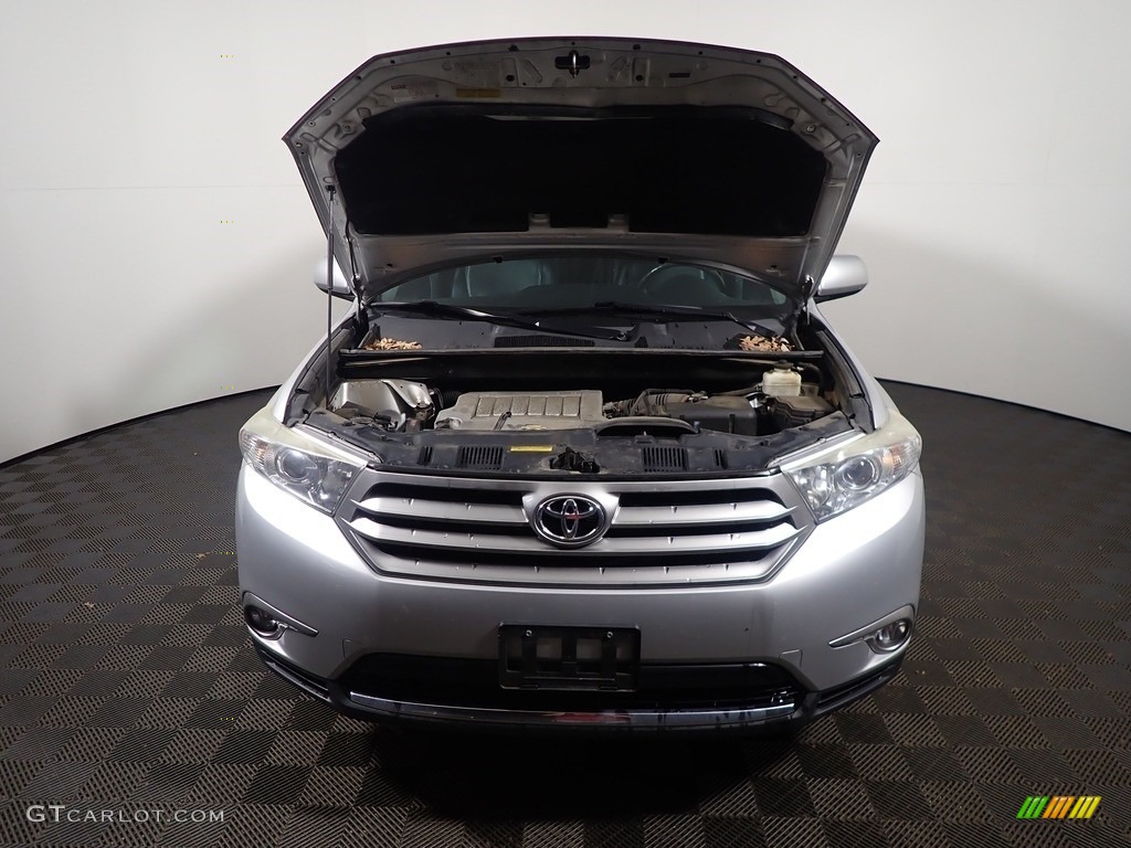 2011 Highlander SE 4WD - Classic Silver Metallic / Black photo #6