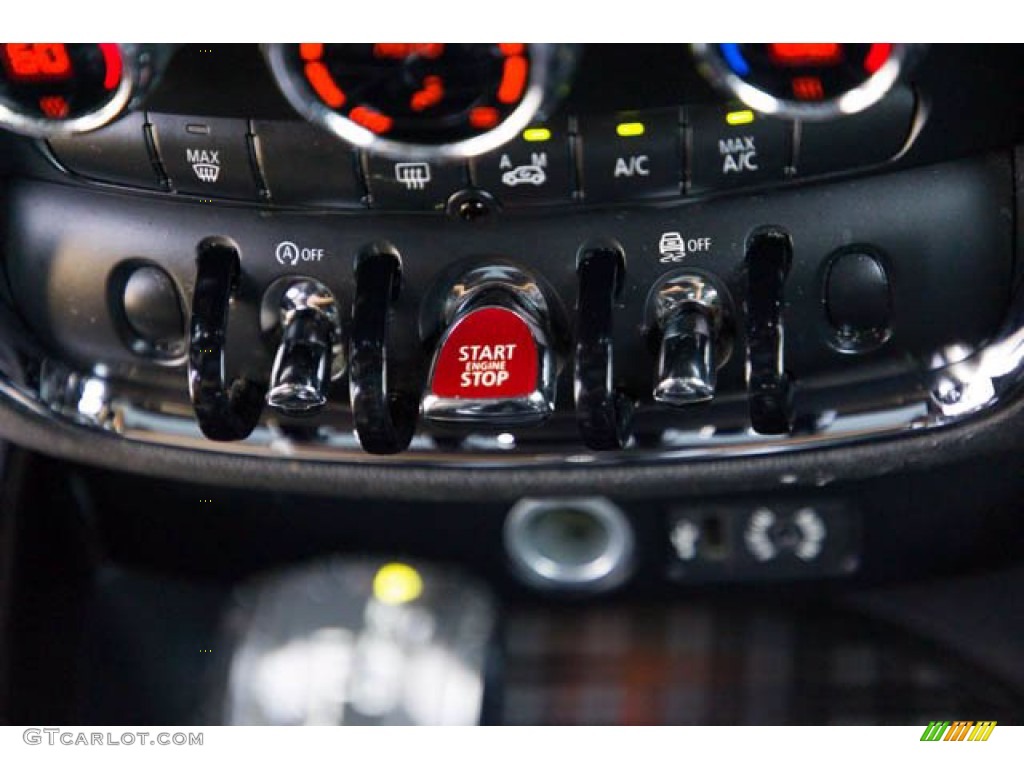 2016 Clubman Cooper S - Midnight Black Metallic / Carbon Black photo #16