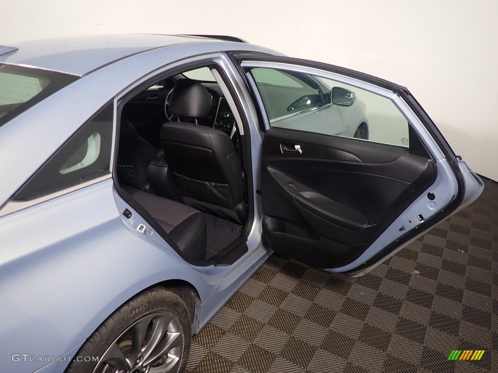 2011 Sonata SE 2.0T - Blue Sky Metallic / Black photo #35