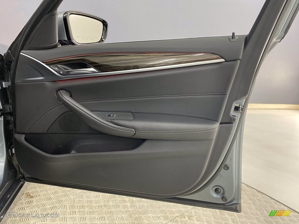 2018 5 Series 540i Sedan - Bluestone Metallic / Black photo #31