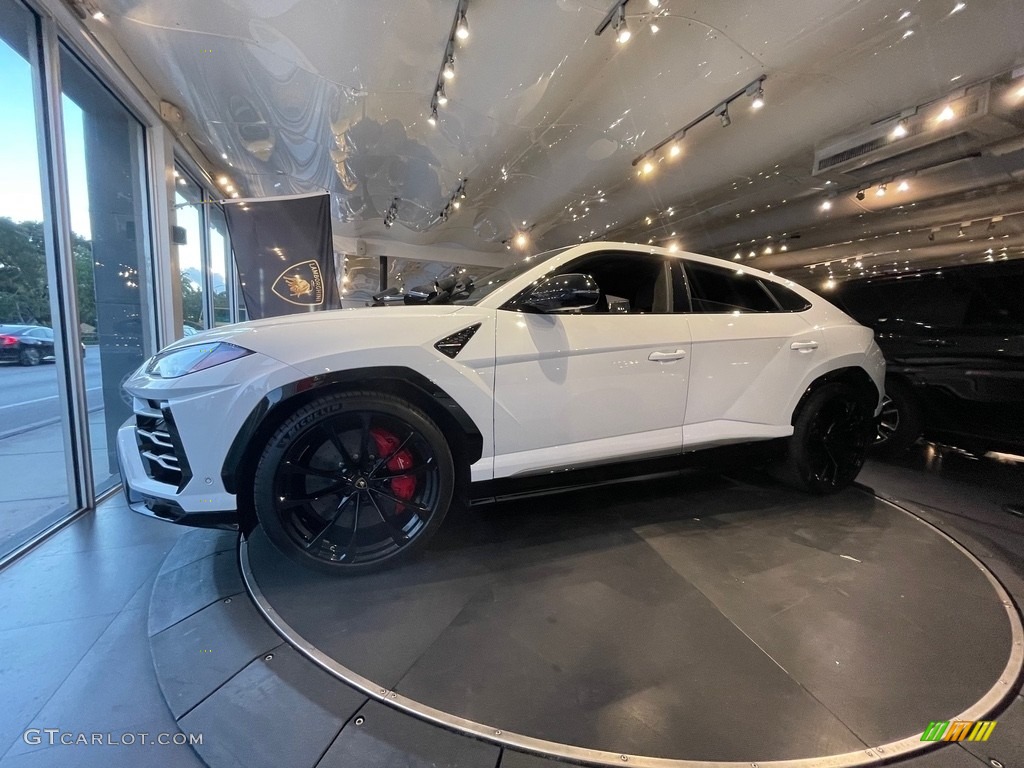 Bianco Icarus Metallic 2020 Lamborghini Urus AWD Exterior Photo #143798876