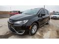 2017 Brilliant Black Crystal Pearl Chrysler Pacifica Touring L  photo #8