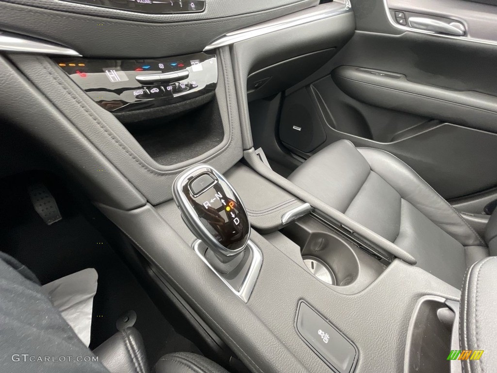 2017 XT5 Luxury - Radiant Silver Metallic / Jet Black photo #15