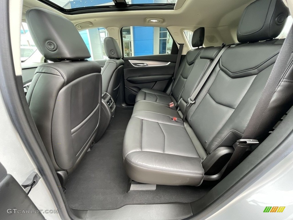 2017 XT5 Luxury - Radiant Silver Metallic / Jet Black photo #17
