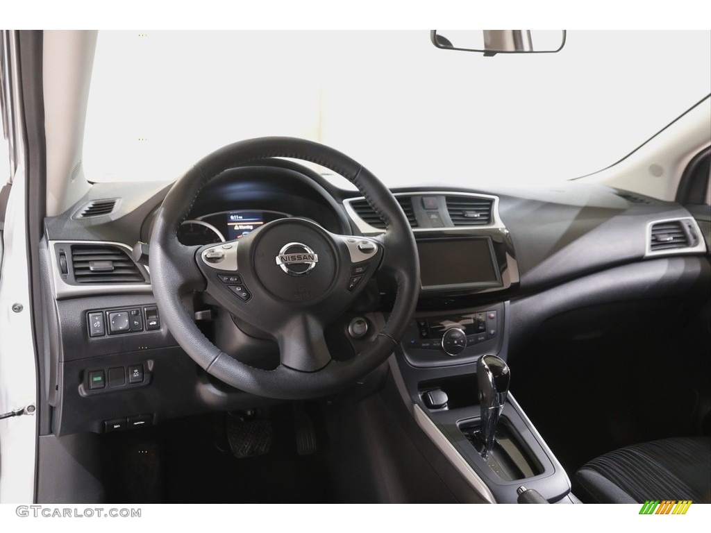 2019 Sentra SV - Brilliant Silver Metallic / Charcoal photo #6