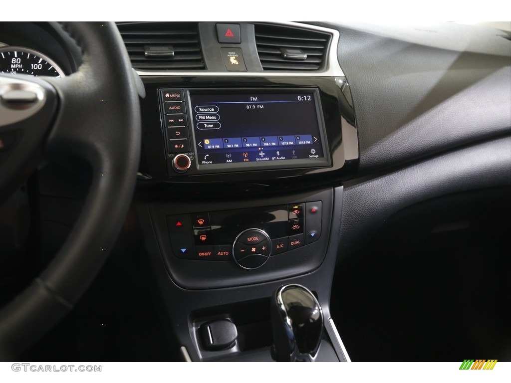 2019 Sentra SV - Brilliant Silver Metallic / Charcoal photo #9