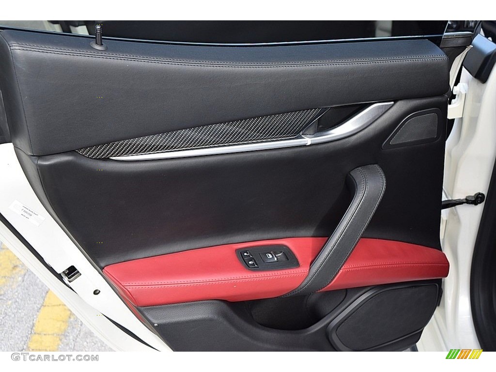 2015 Maserati Ghibli S Q4 Door Panel Photos